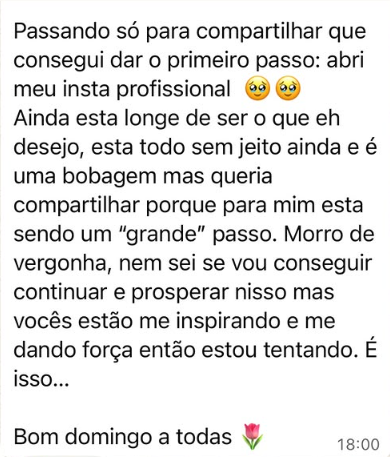 Print de conversa de WhatsApp com depoimento de médica sobre abrir o Instagram profissional.